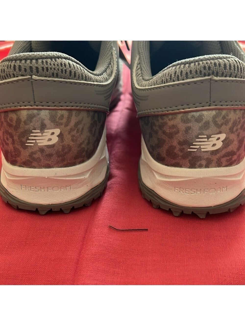 New Balance women’s Gray Golf Shoes. US 9.5. NWT - Picture 5 of 11